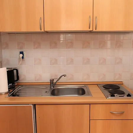 Studio Apartments M&N *