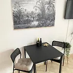 Apartment Studio Apartments M&N