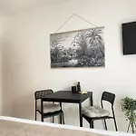 Studio Apartments M&N *