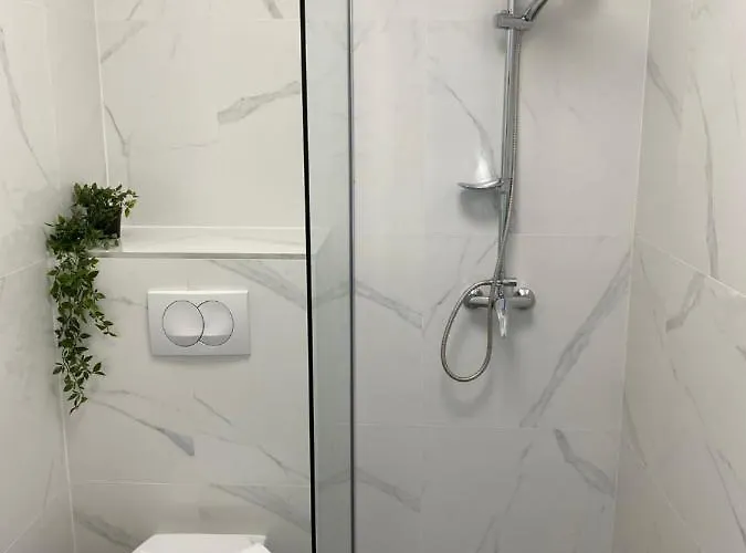 Studio Apartments M&N Трогир