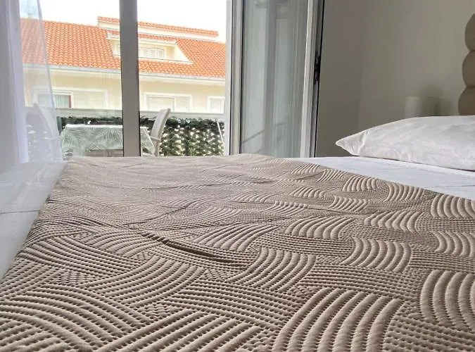 Studio Apartments M&N Трогир