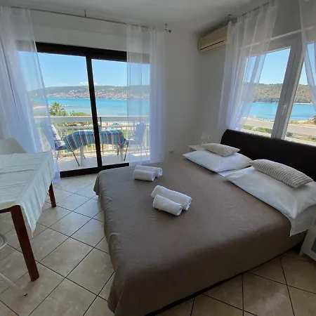 Studio Apartments M&N Апартаменты